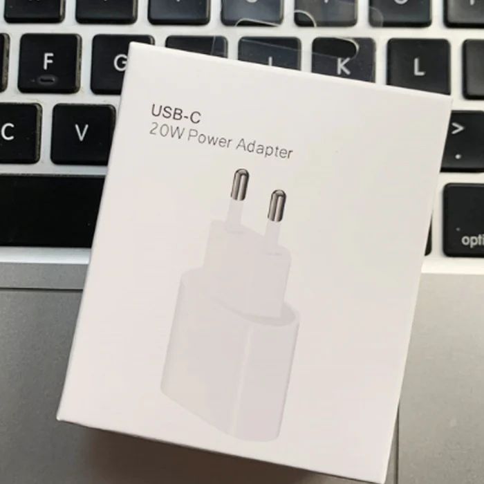 USB¬C 2OW POWER ADAPTER COPY A.A