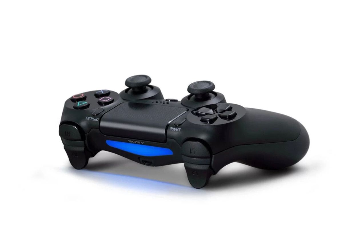 PS4 WIRELESS CONTROLLER